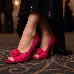 J Renee Pink Rose Peep Toe Heels Size 8.5M Sheermesh Dress Pump W/Box Wedding